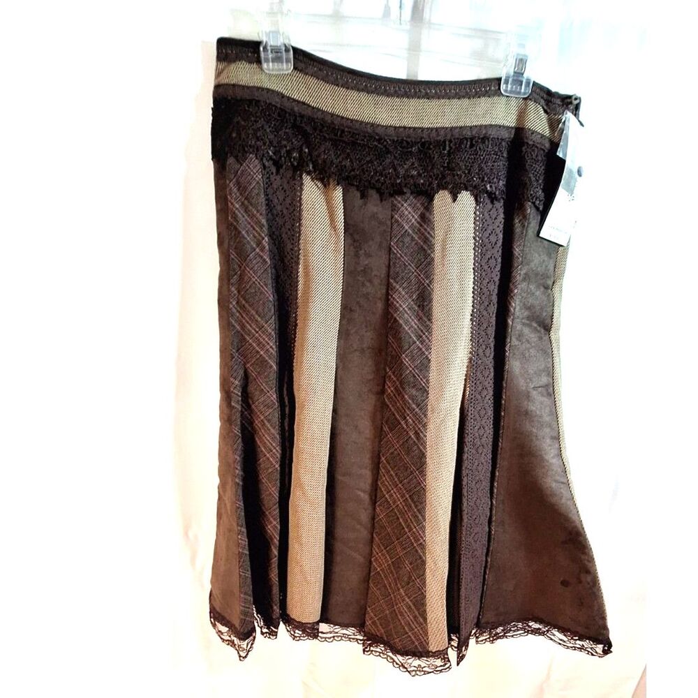 Nygard Multi-Textured Stretch Fabric Skirt Size 10
